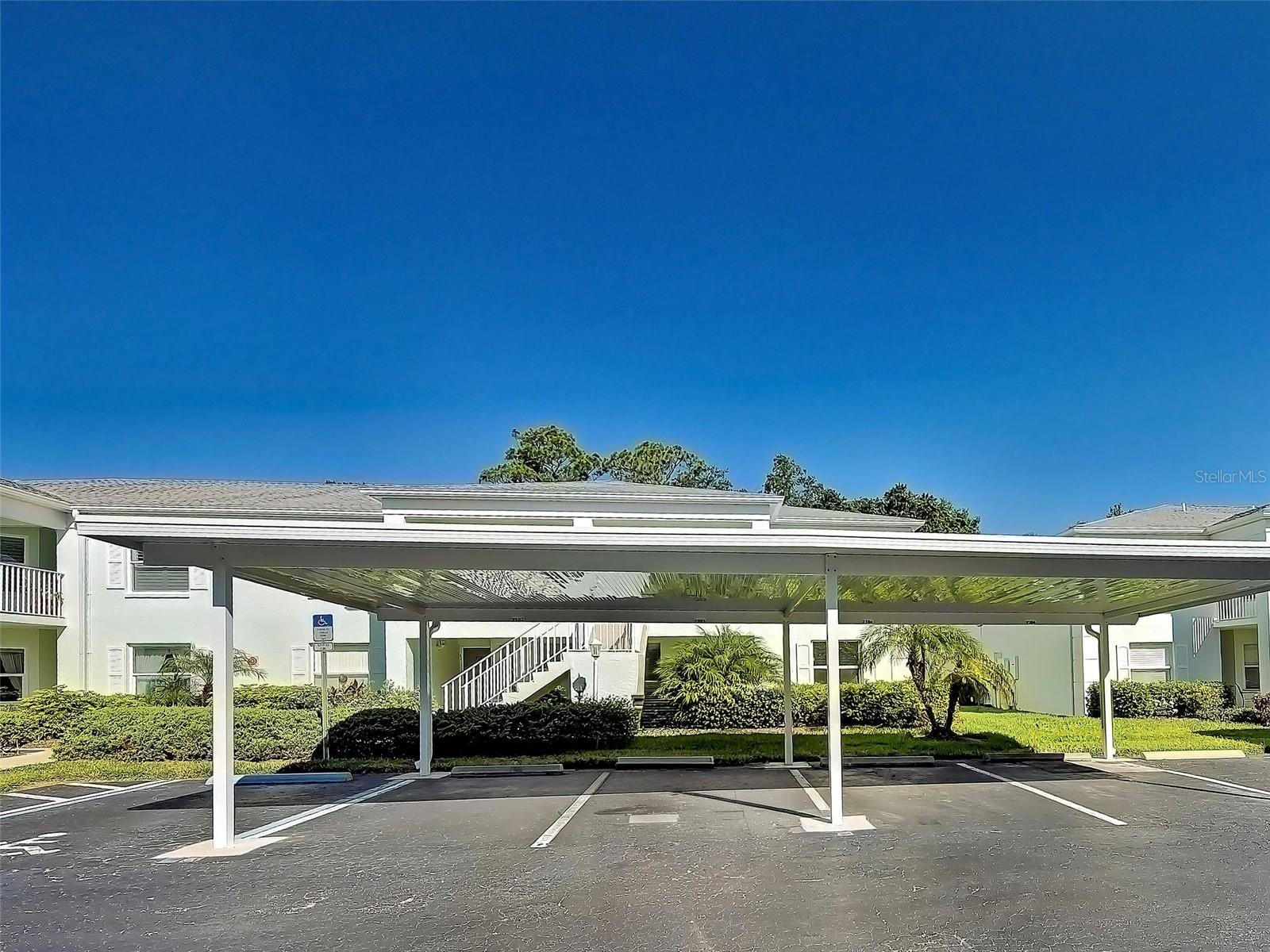 5725 GREENWOOD AVE #7104