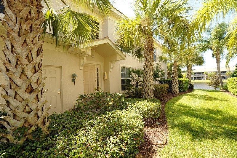 7106 PROSPERITY CIR #1201