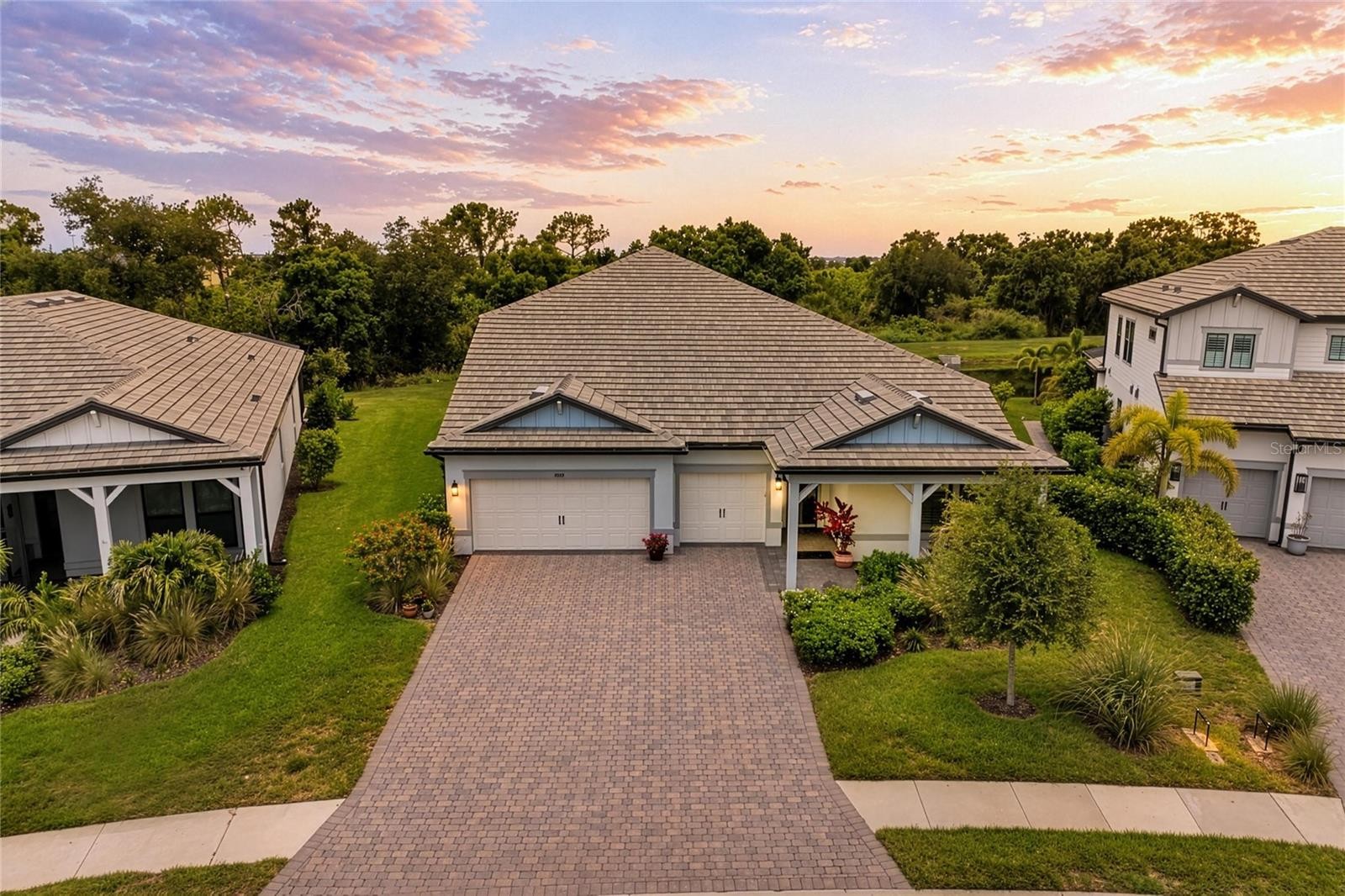 16341 HIDDEN OAK LOOP