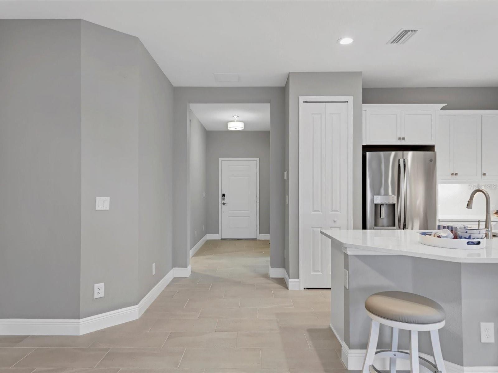 2843 BUTTERFLY JASMINE TRL