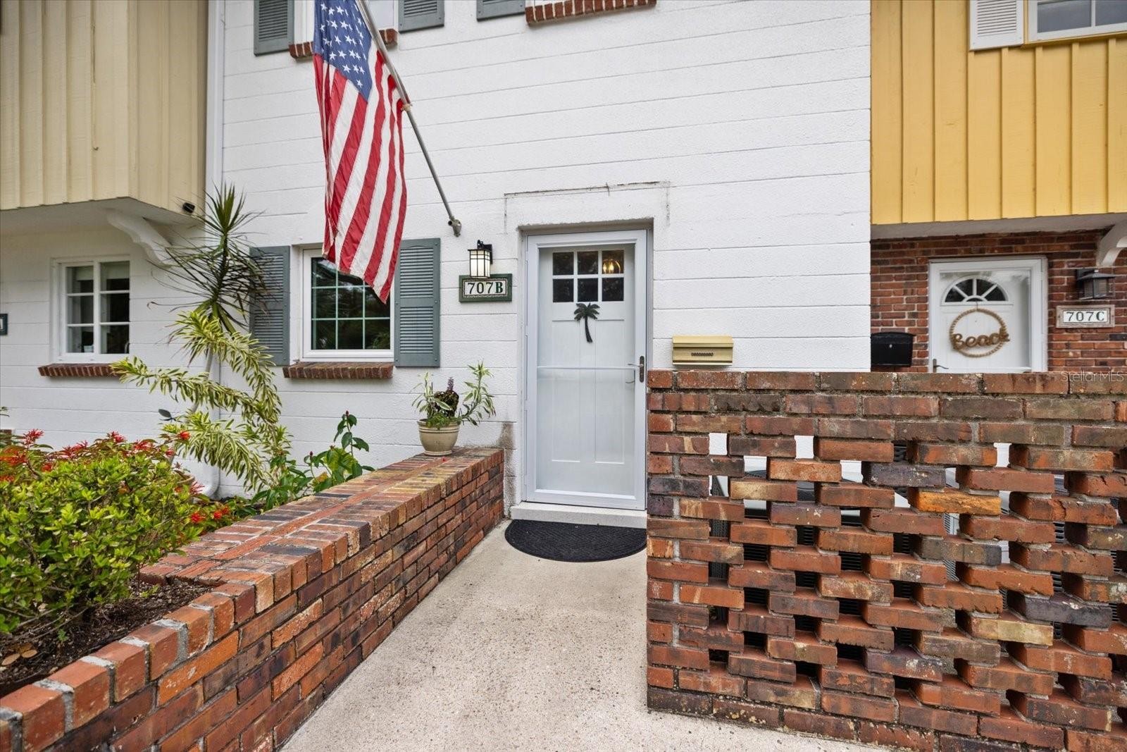 707 W VENICE AVE #707B