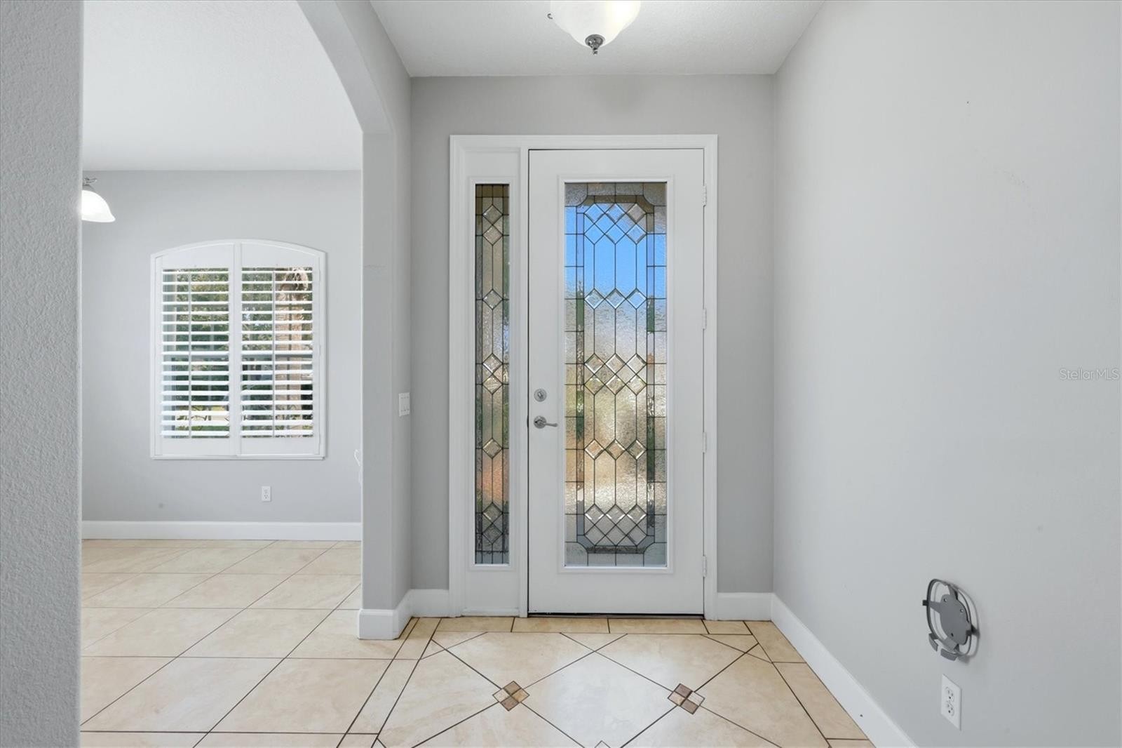 5270 LEVI LN