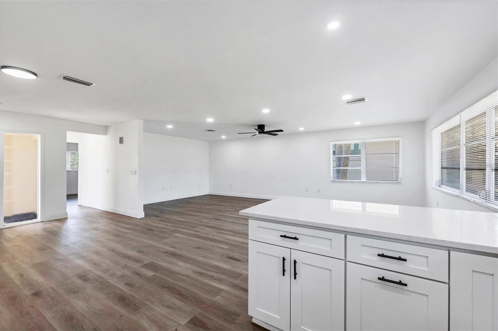 321 DANTE DR #321