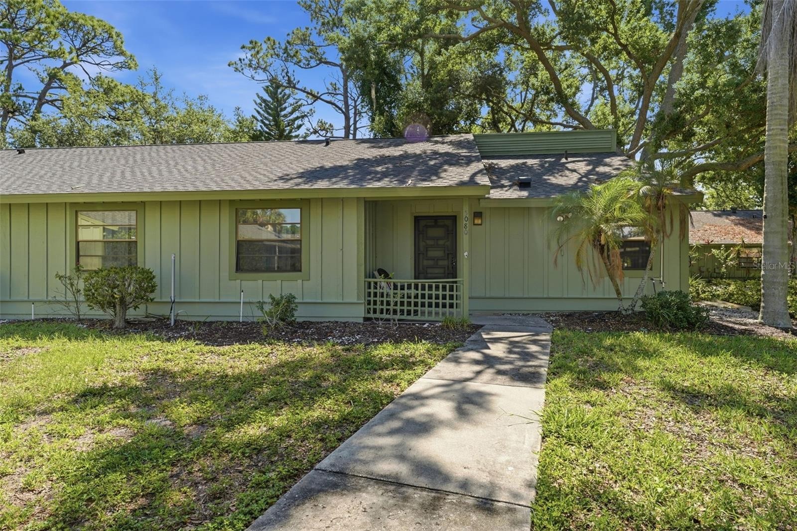 5080 BARRINGTON CIR #3102