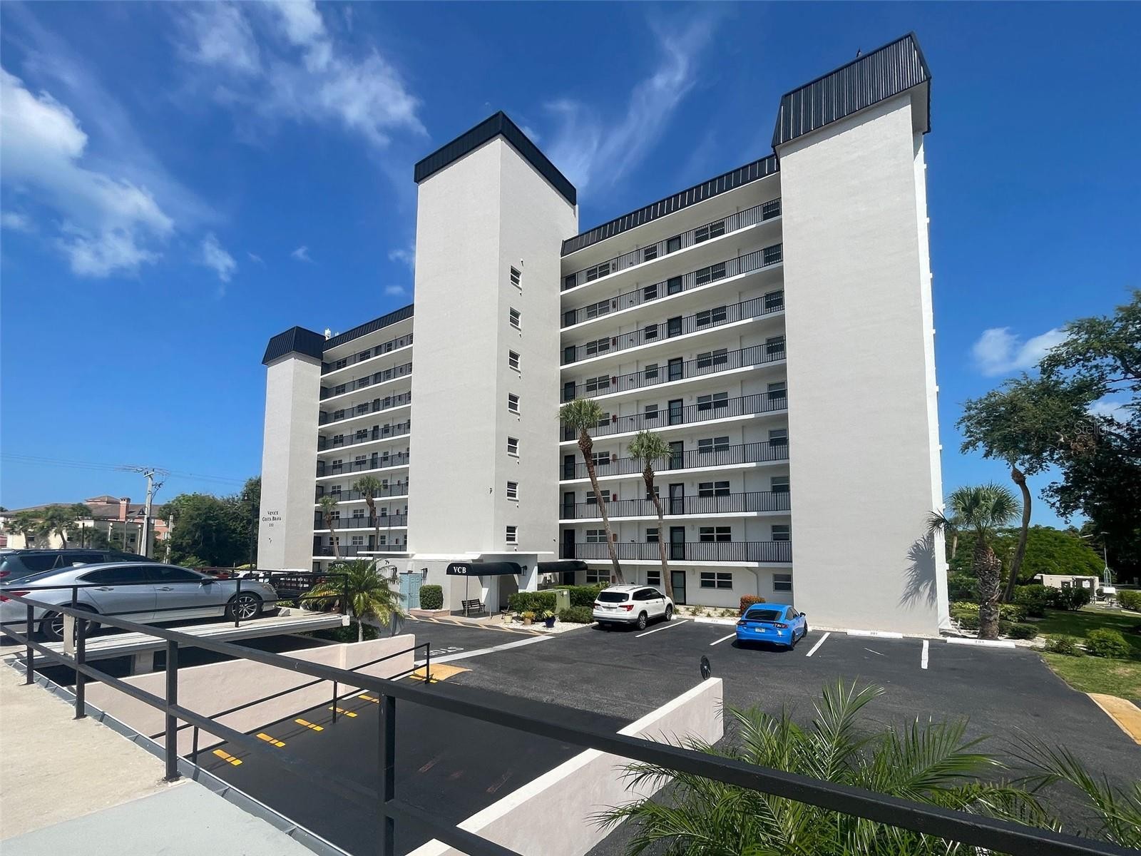 232 SAINT AUGUSTINE AVE #207