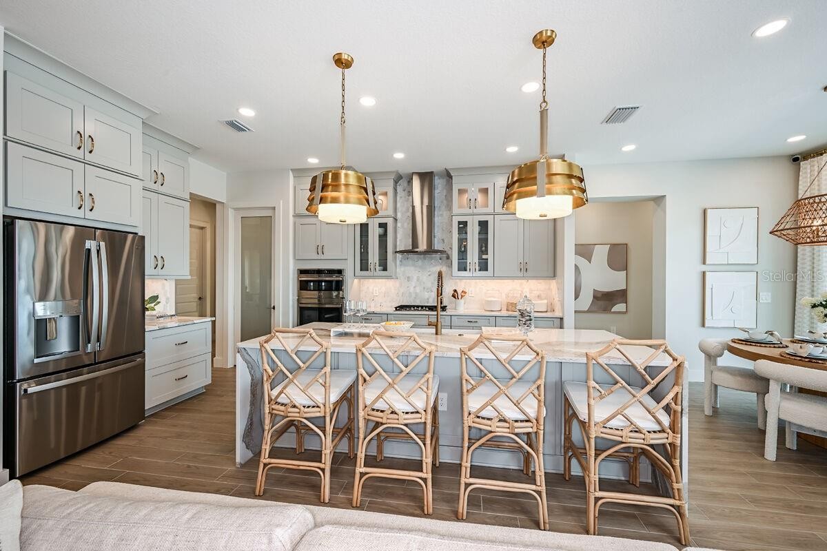 17524 MACARTHUR LOOP