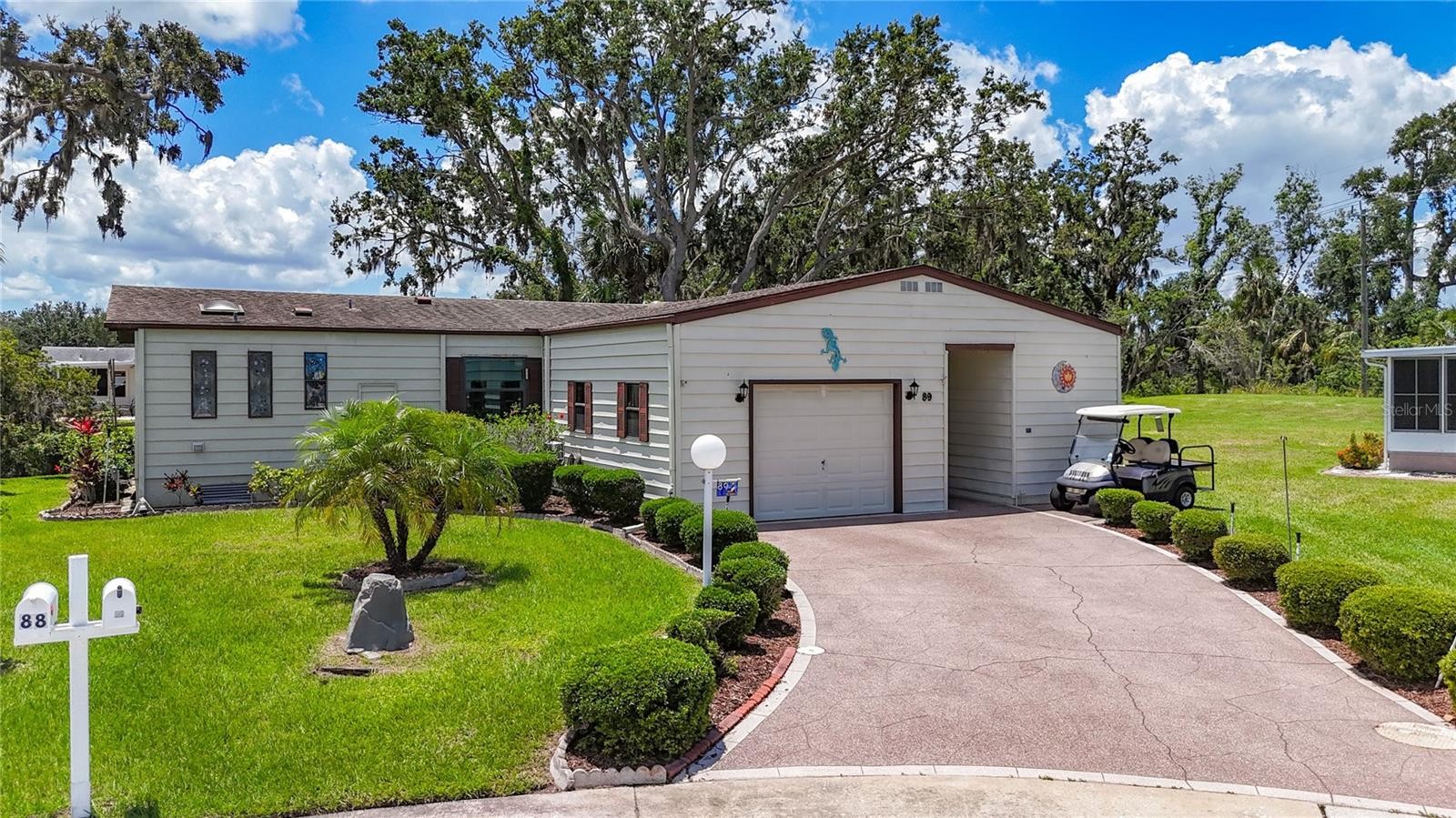 89 WHIPPORWILL CT