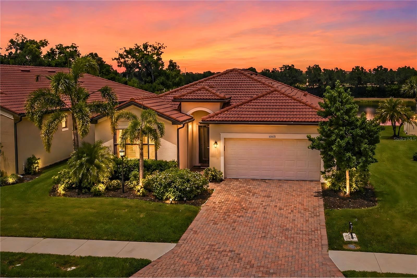 10103 MARBELLA DR