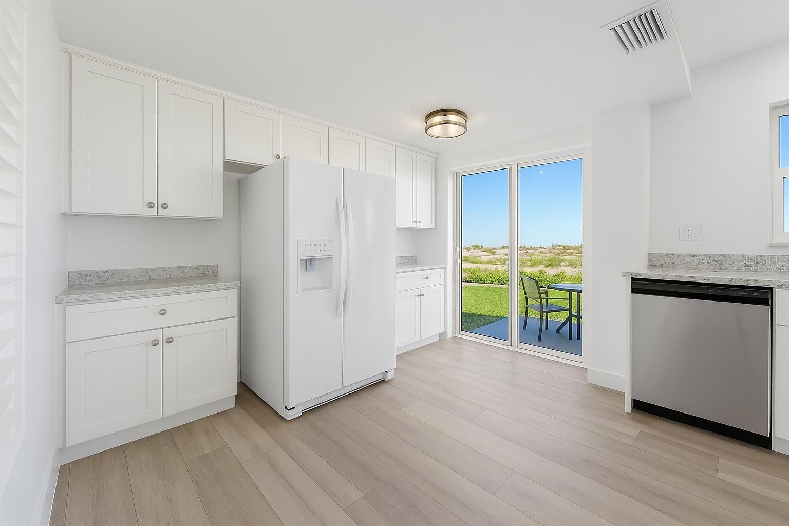 1150 TARPON CENTER DR #1-A