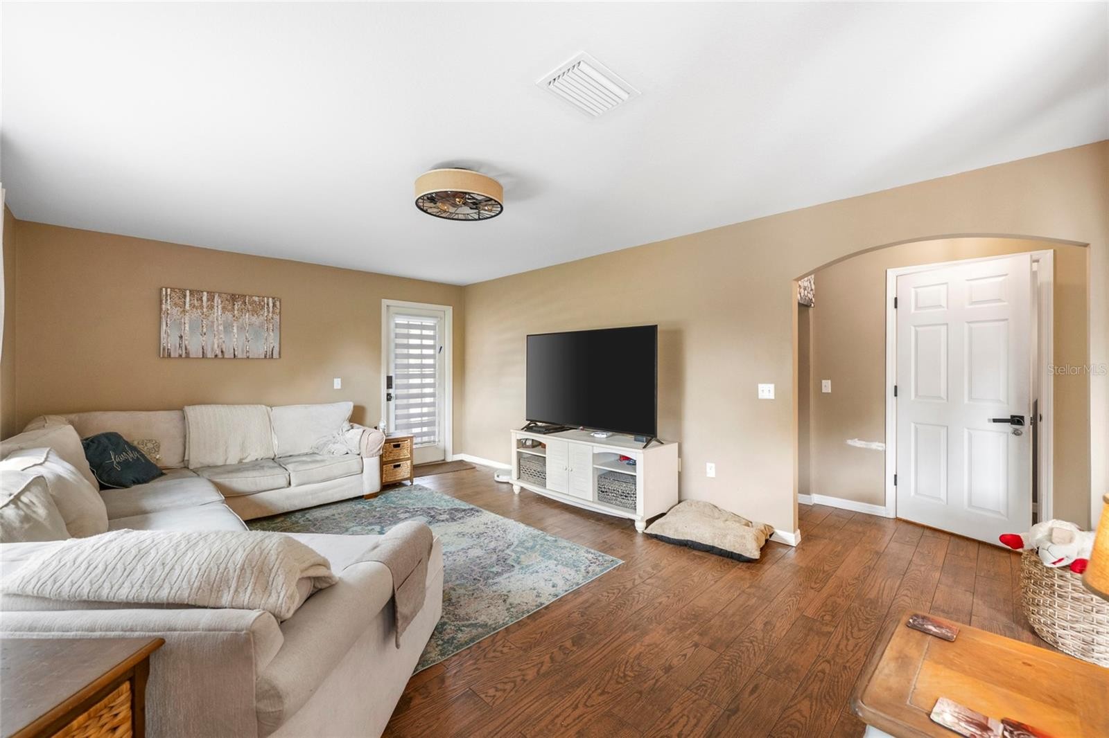 5587 KEDGEWICK LN