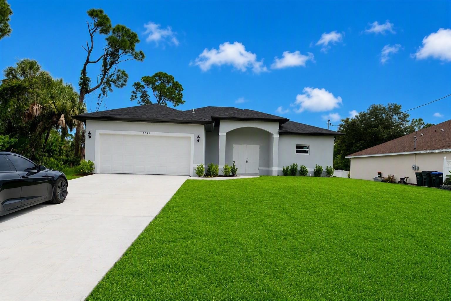 3046 JEANNIN DR