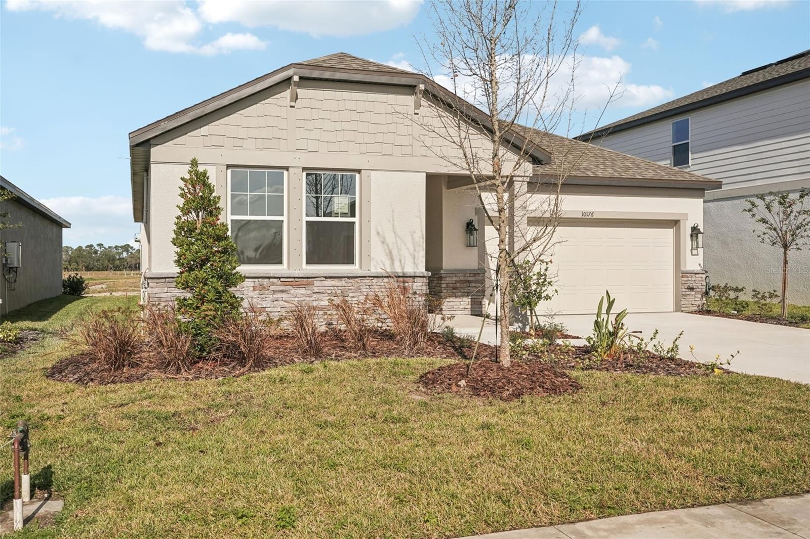 10176 HIDDEN HAMMOCK LOOP