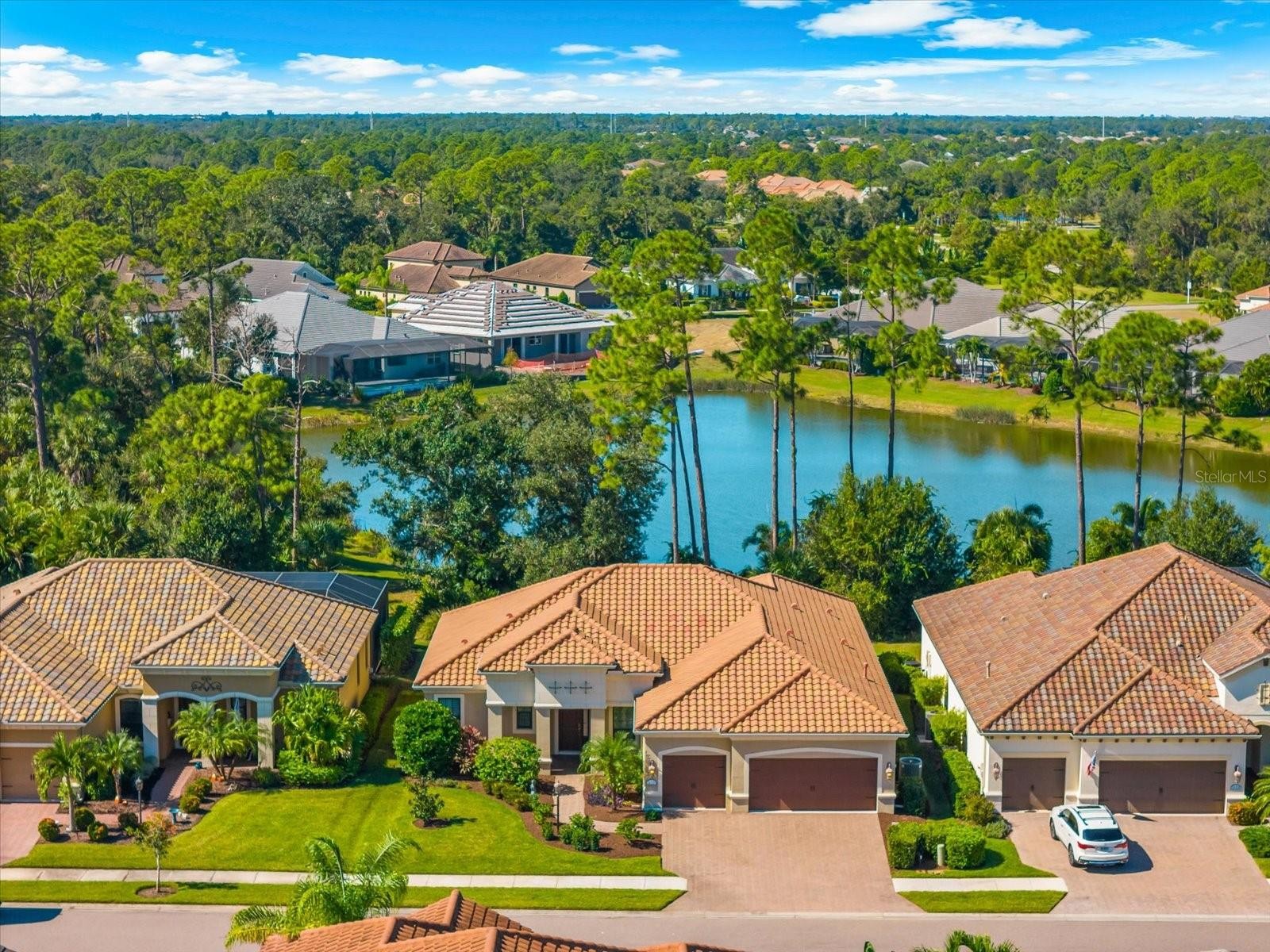 21225 CHATTAHOOCHEE AVE