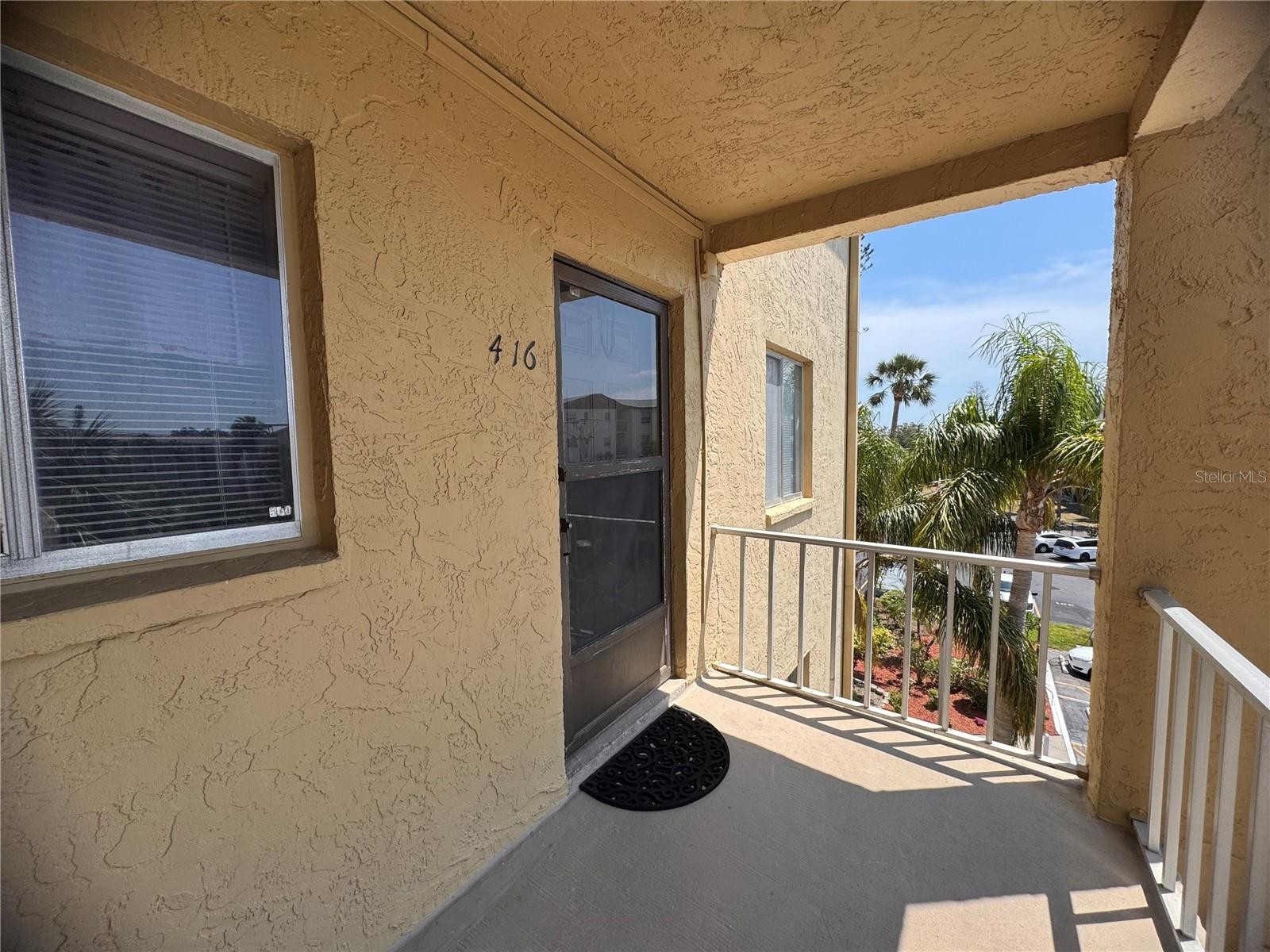 3647 LAKE BAYSHORE DR #J416