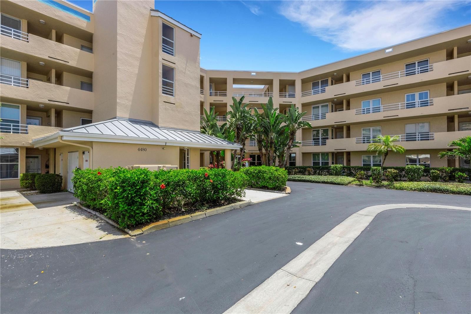 4480 FAIRWAYS BLVD #208