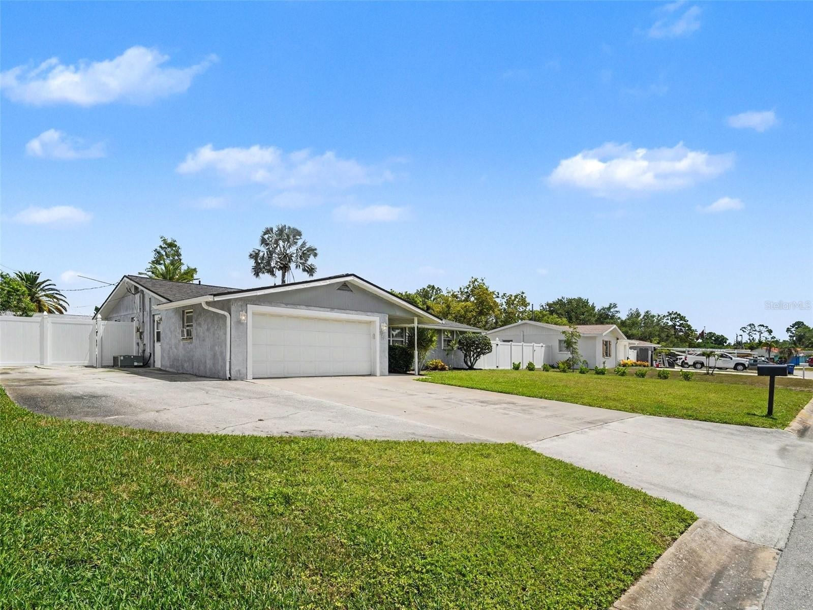 222 MALVERN DR