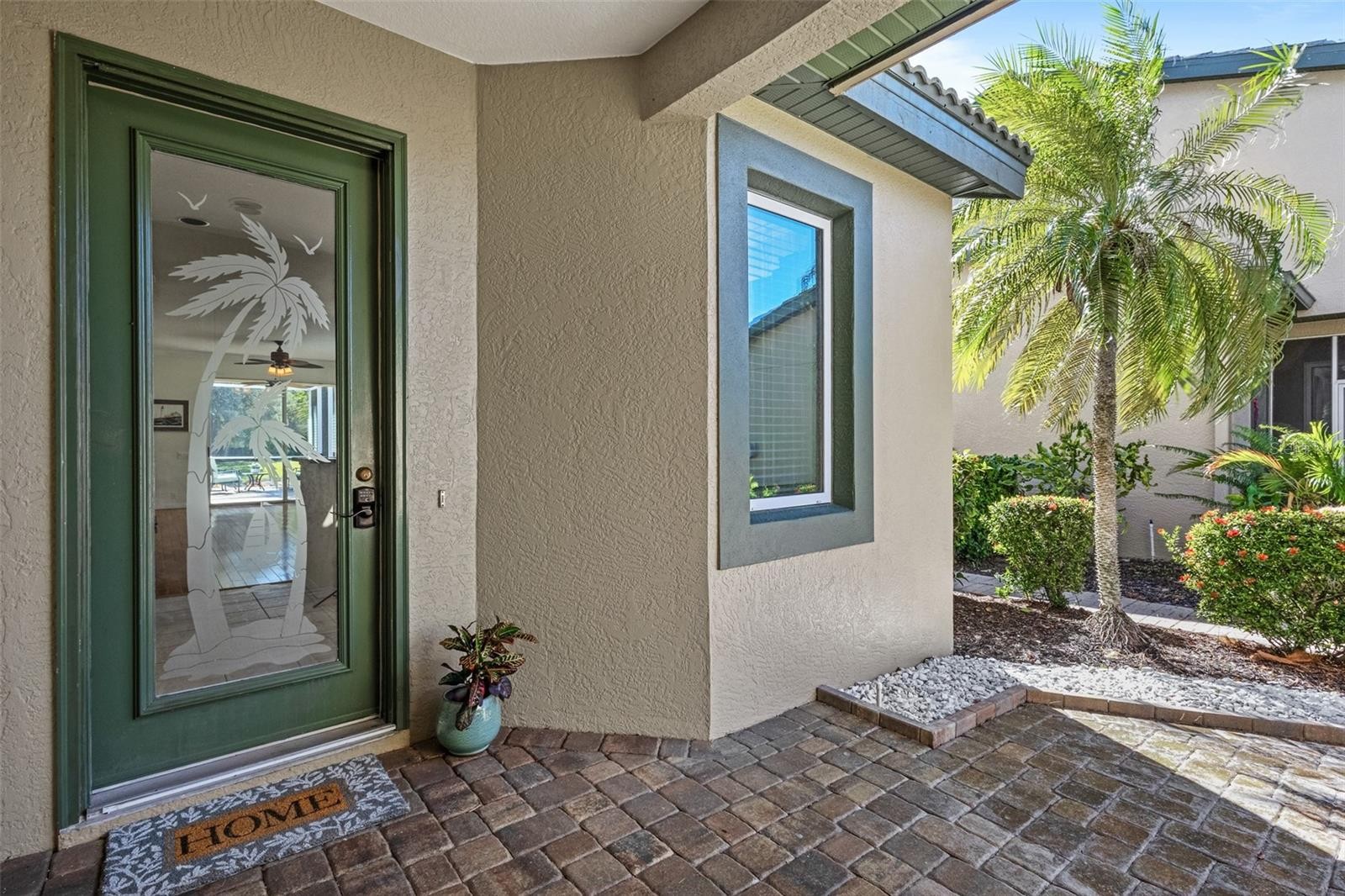 8525 54TH AVENUE CIR E