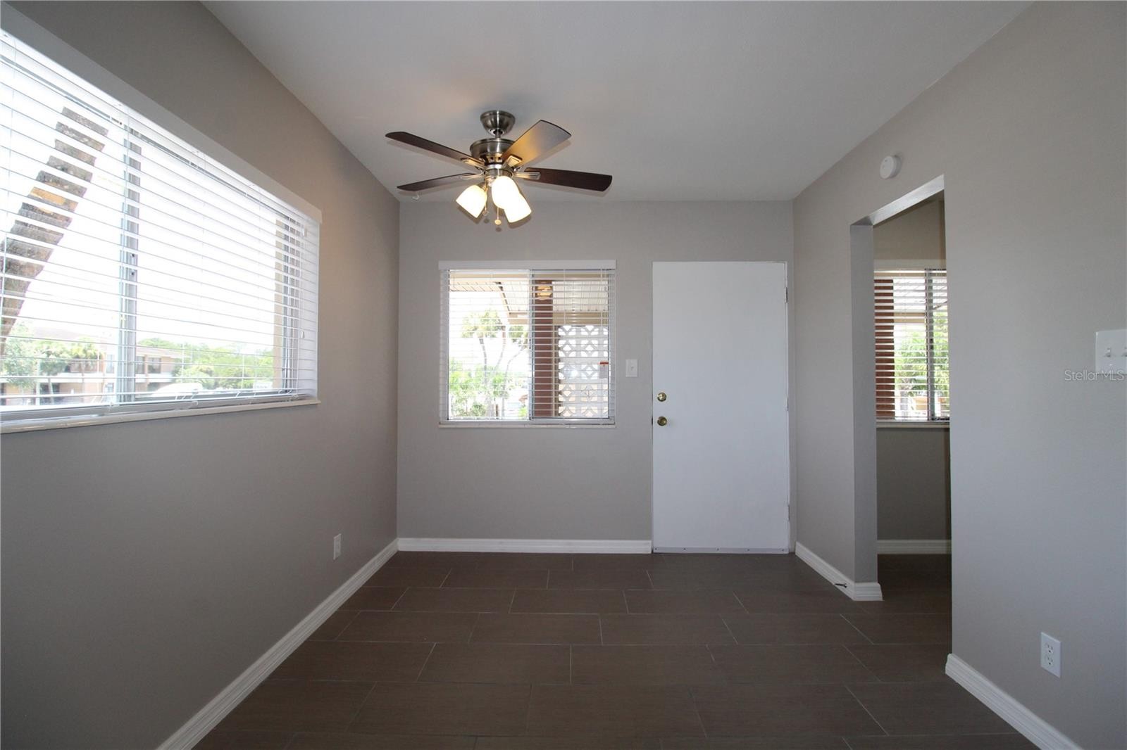 3001 BEE RIDGE RD #224