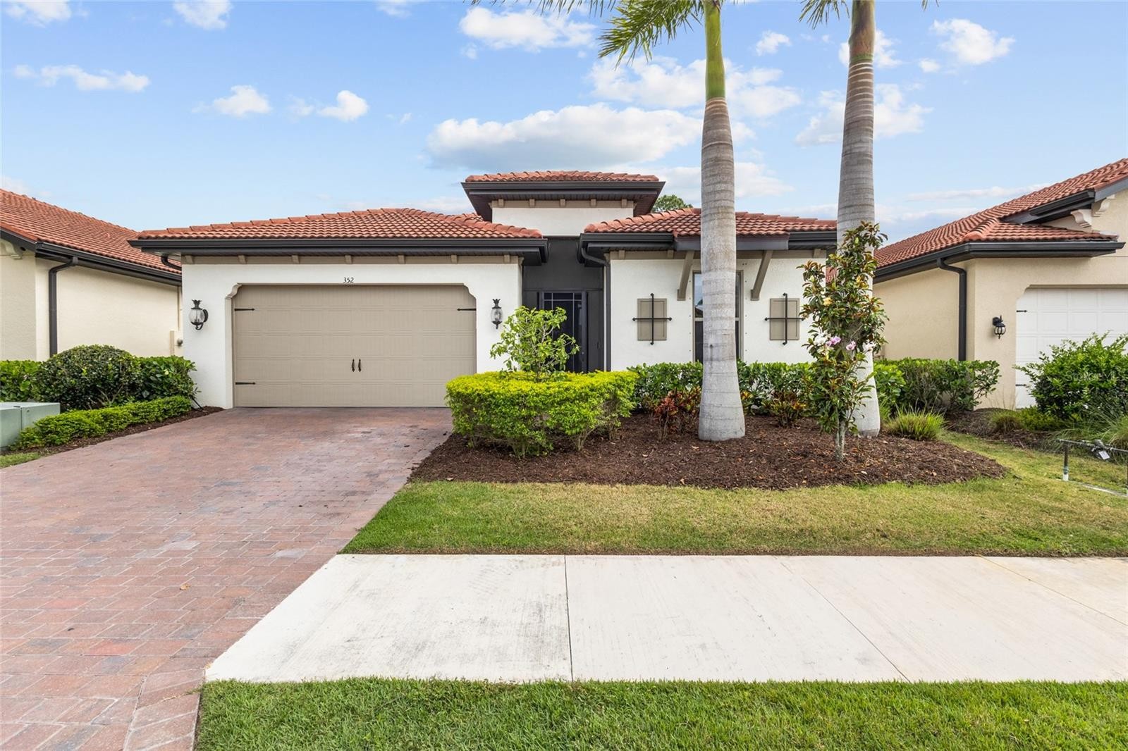 352 TOSCAVILLA BLVD