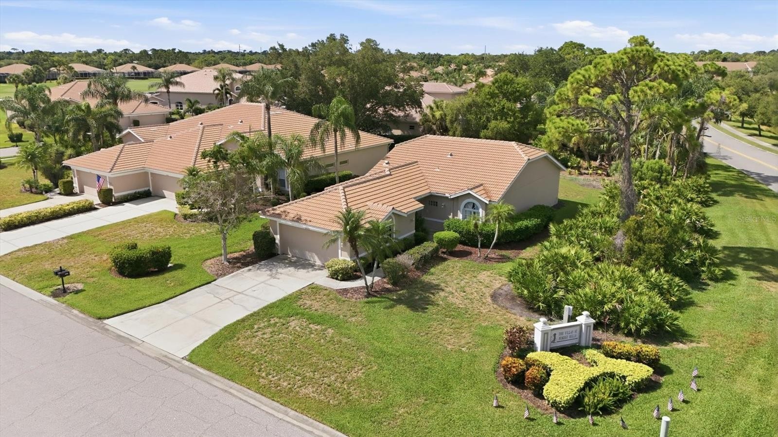 9402 FOREST HILLS CIR