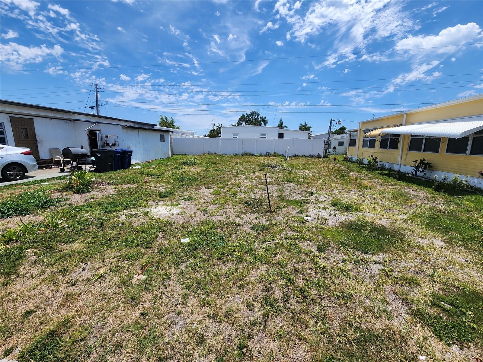 608 49TH AVE W