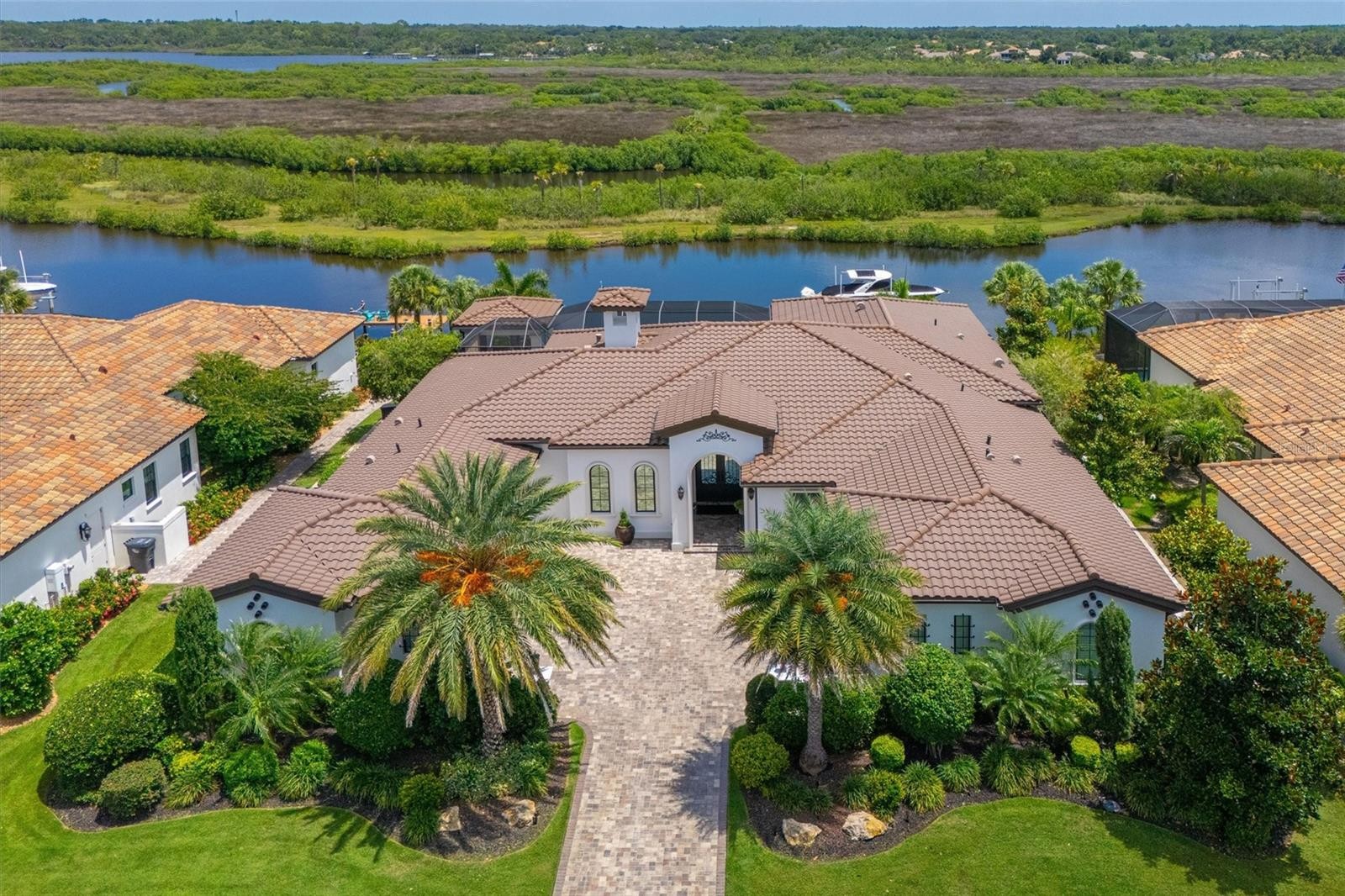 11424 HARBOURSIDE LN