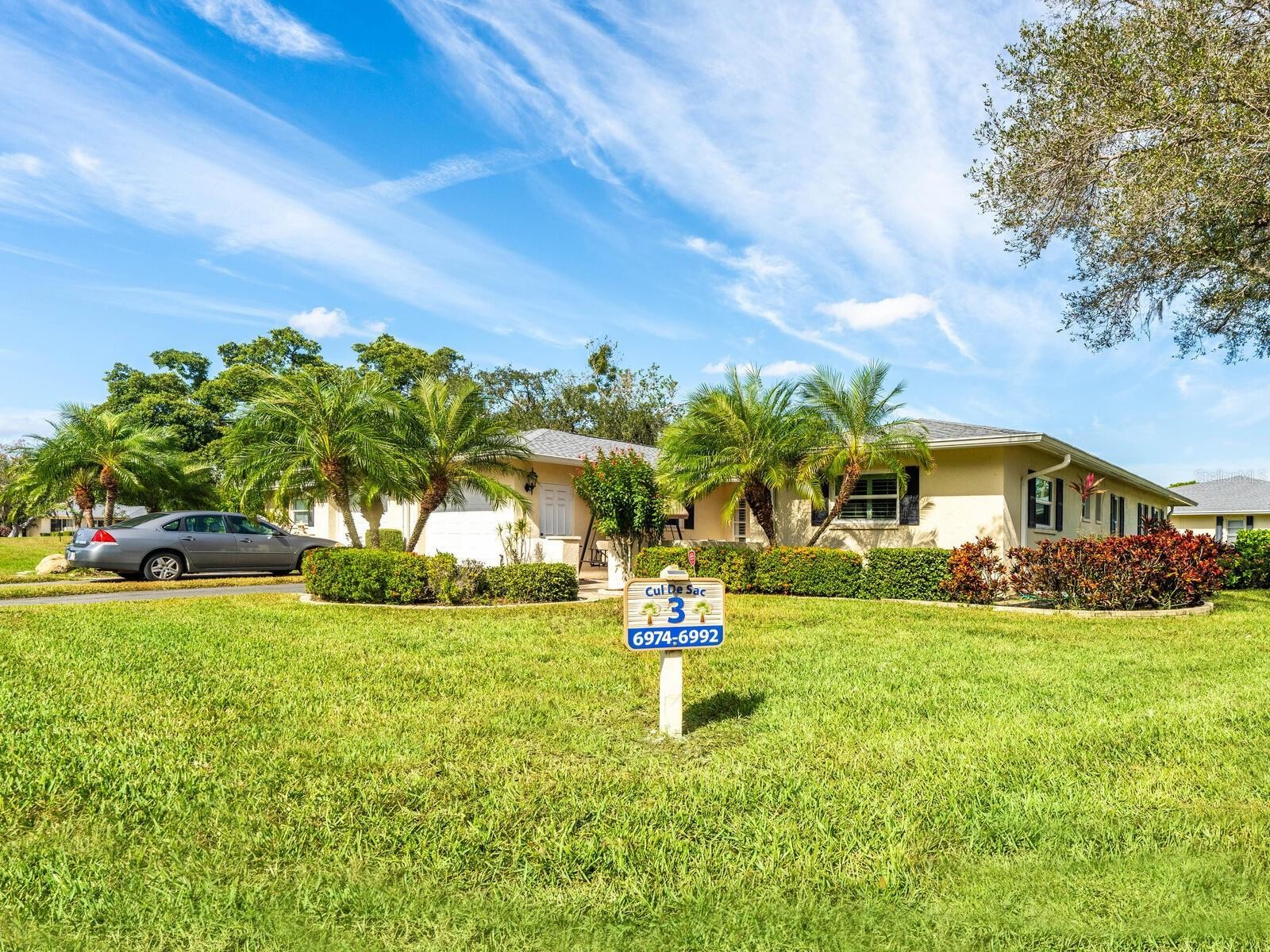 6994 W COUNTRY CLUB DR N