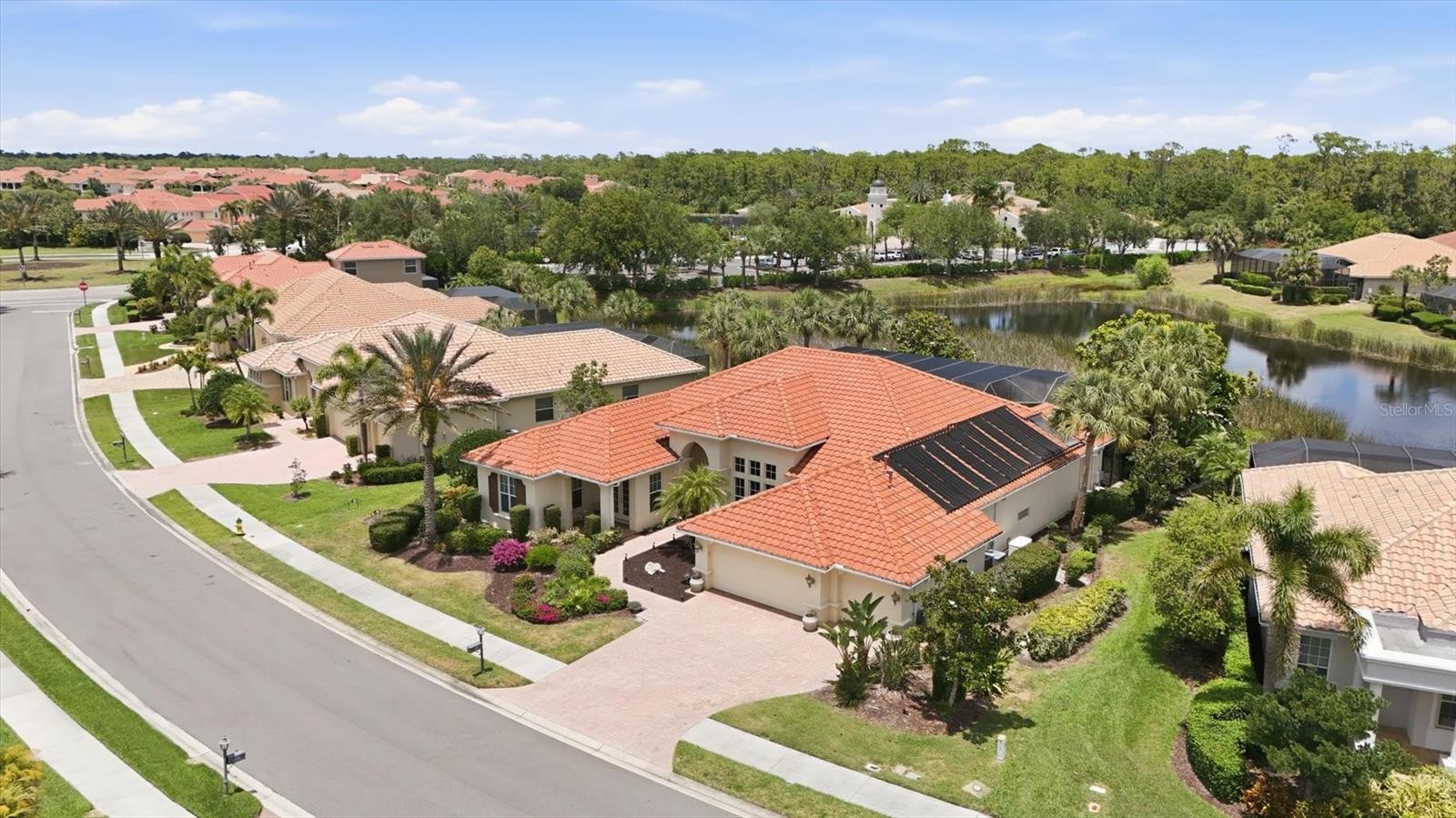 113 PORTOFINO DR