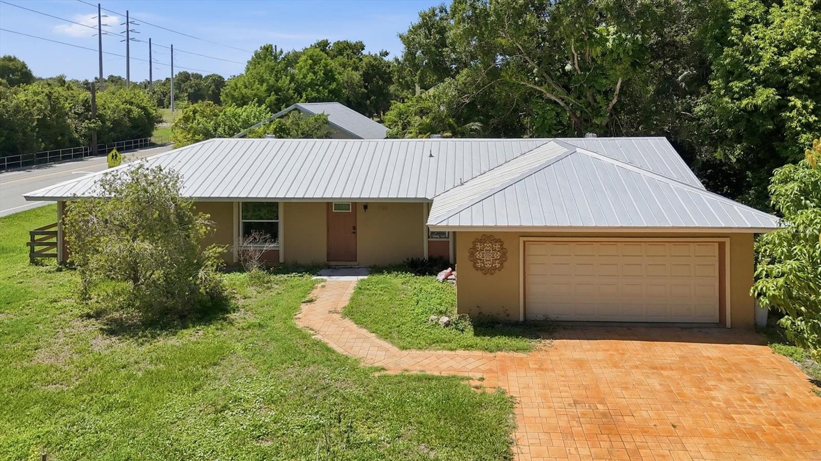 1700 SPOONBILL DR