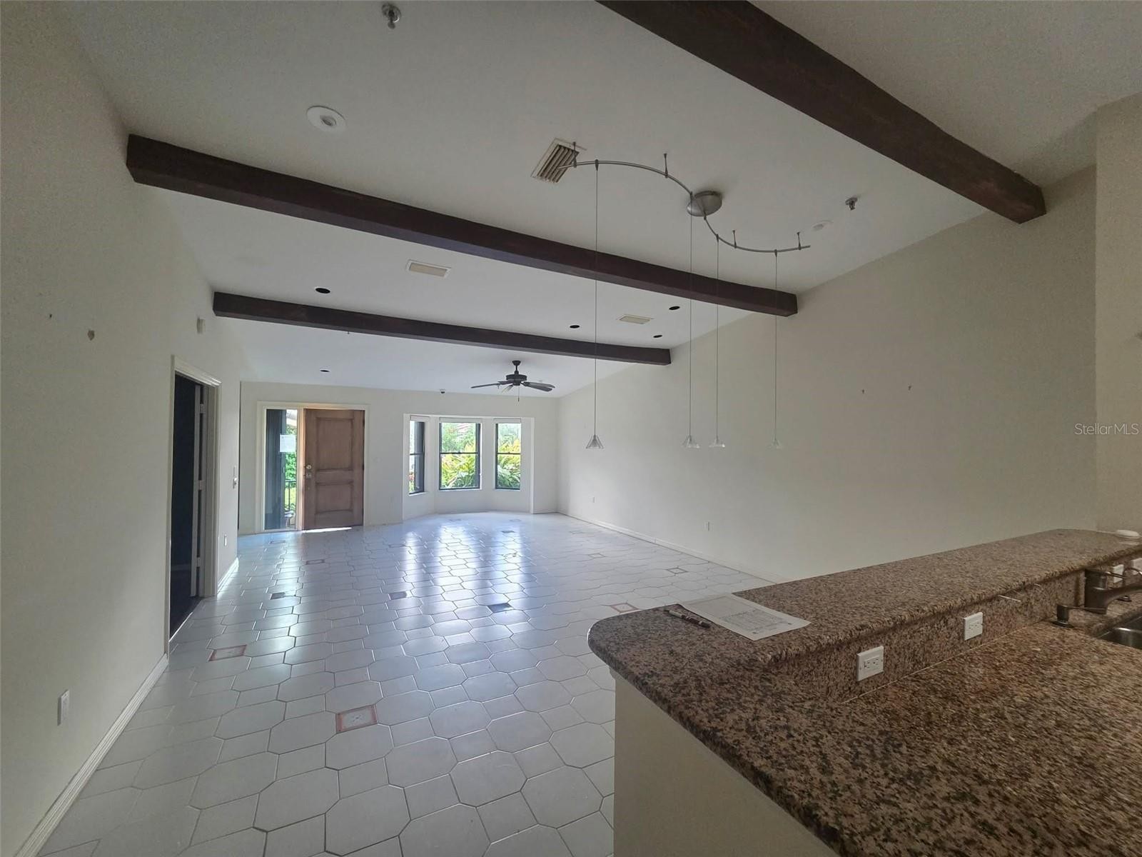 2321 HARBOUR OAKS DR