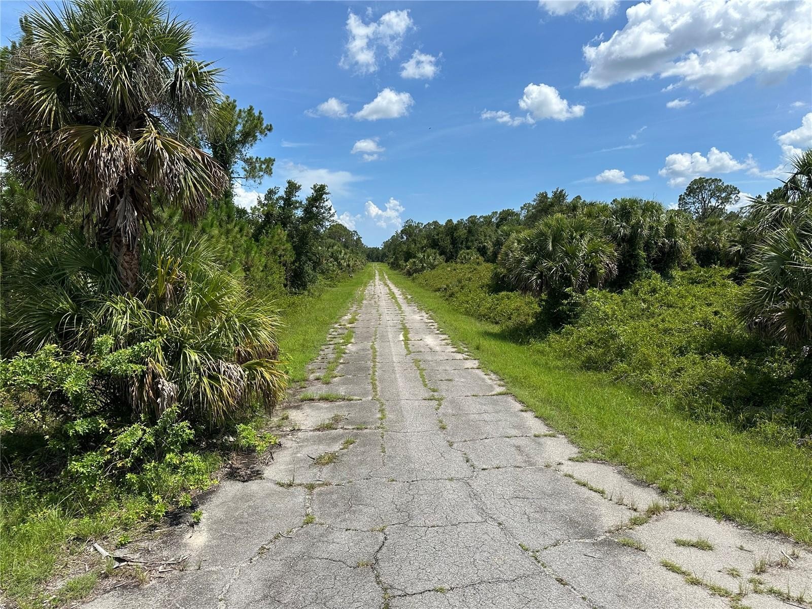 Lot 10 LANGLAIS DR