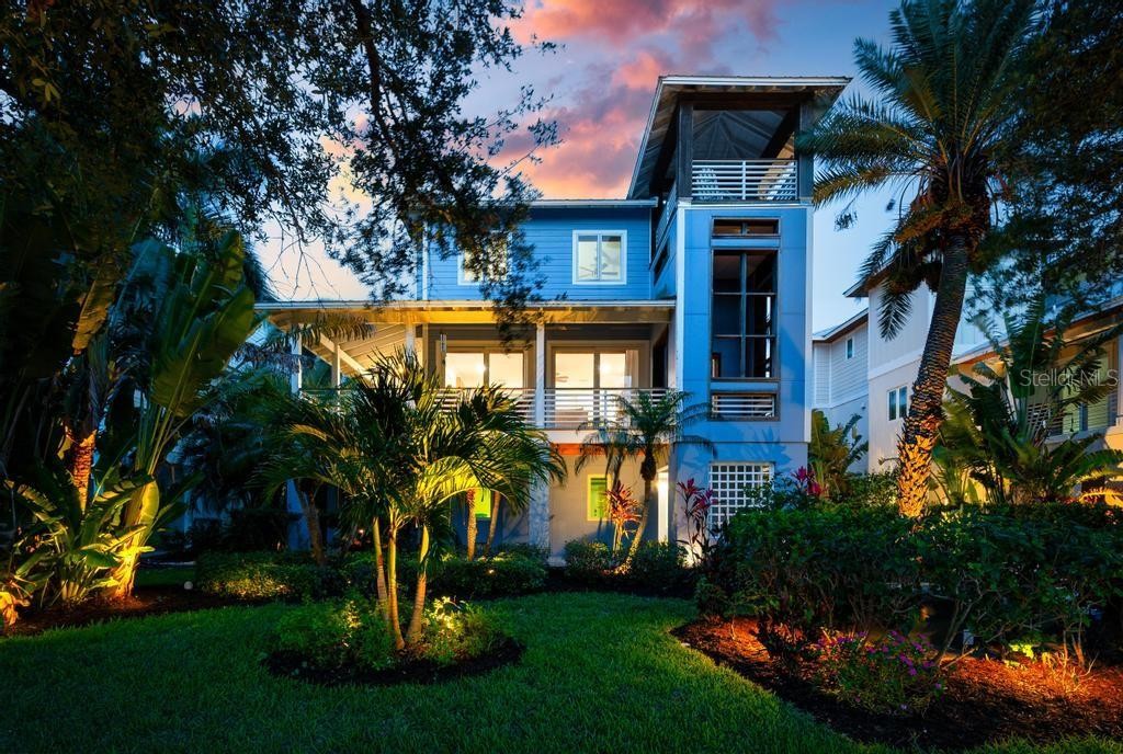 311 FIREHOUSE CT