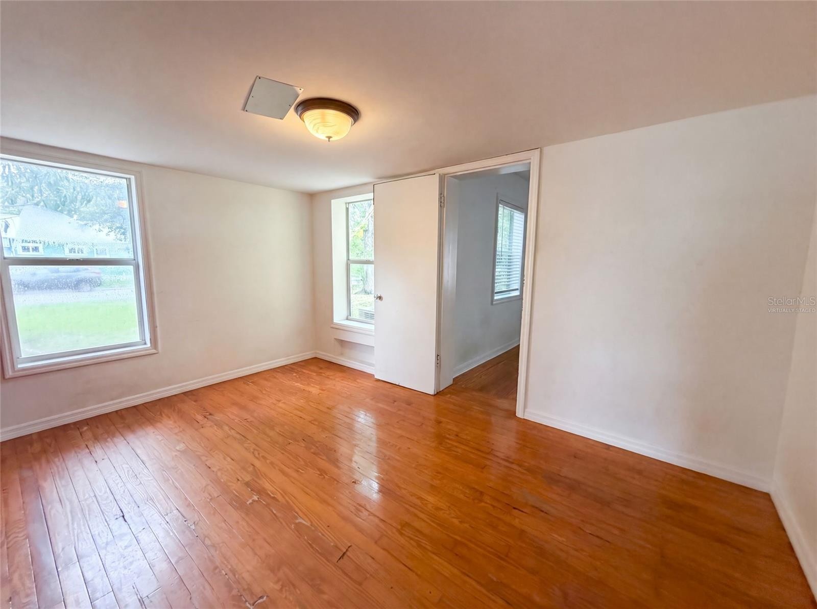 2231 9TH AVE W