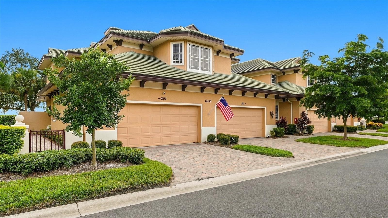 6535 MOORINGS POINT CIR #101