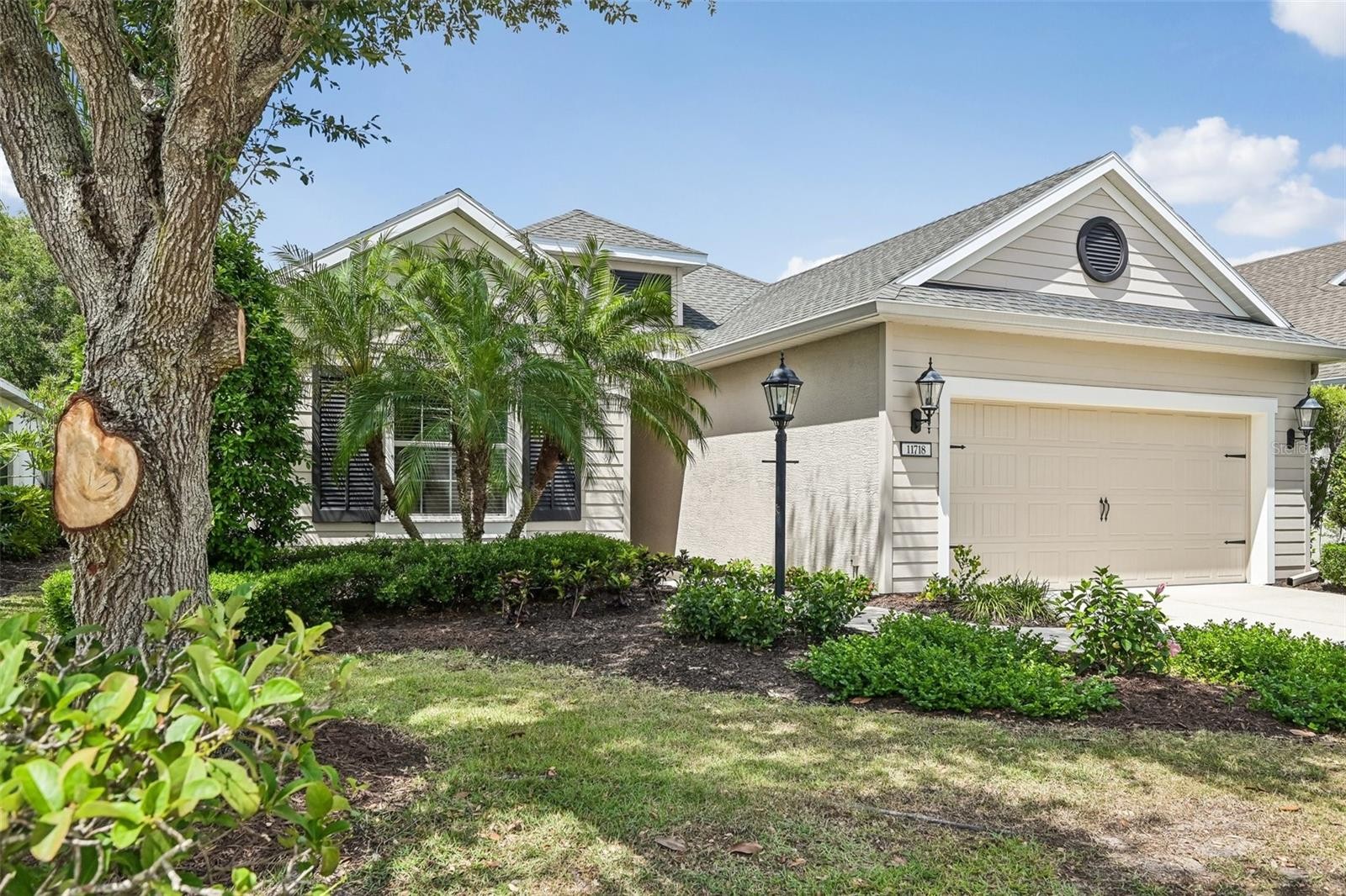 11718 FOREST PARK CIR