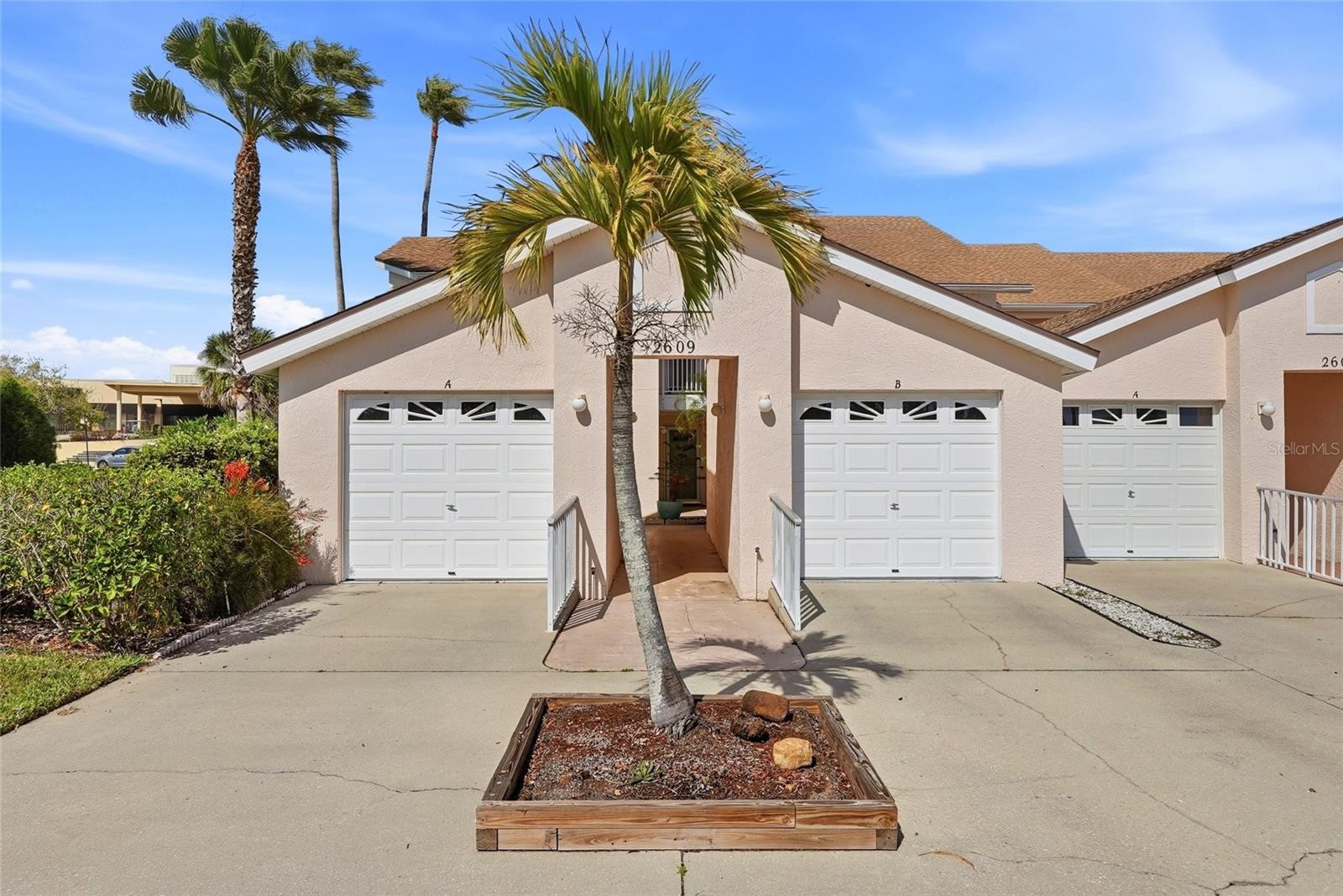 2609 WATERFORD WAY #B