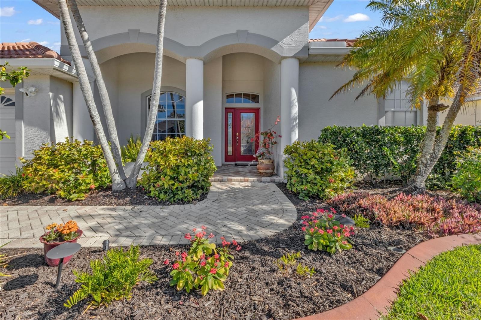 1989 COCONUT PALM CIR