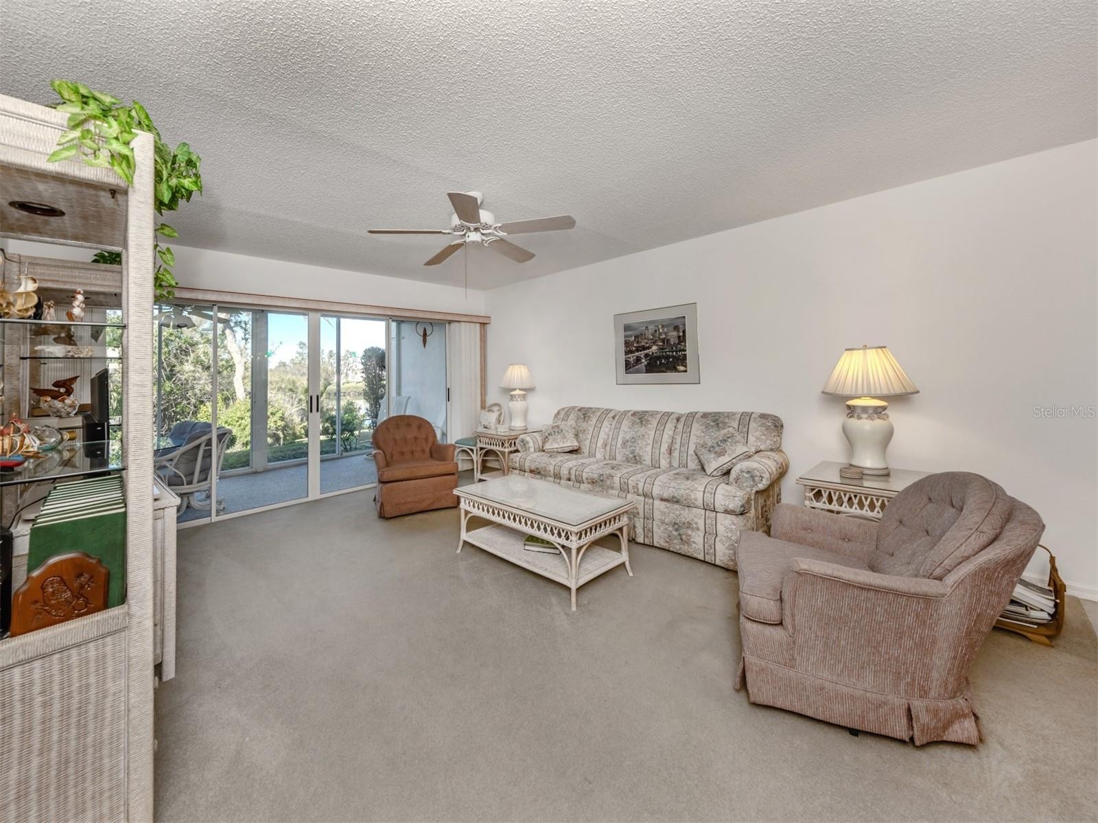 801 WATERSIDE DR #102