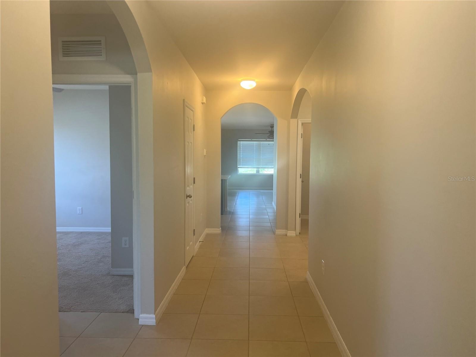 1358 LA SUIZA ST