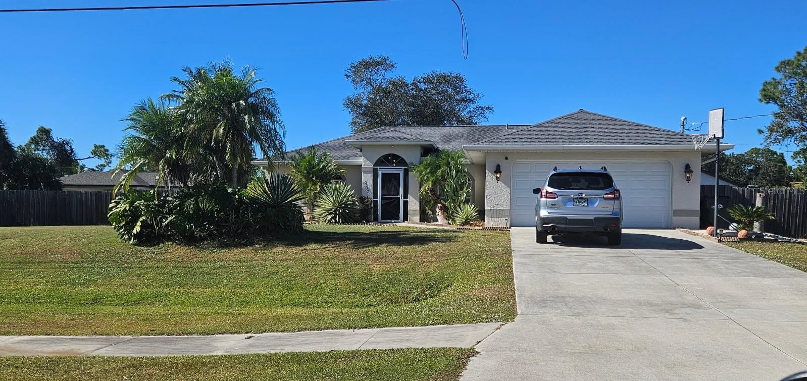 3357 N CHAMBERLAIN BLVD