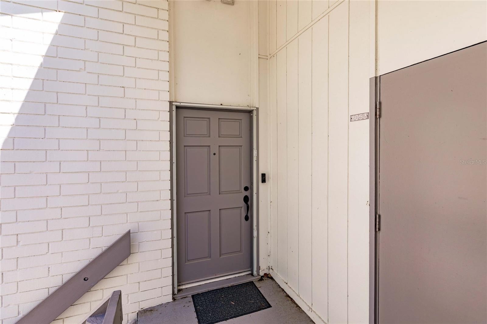 6053 E PEPPERTREE WAY #118