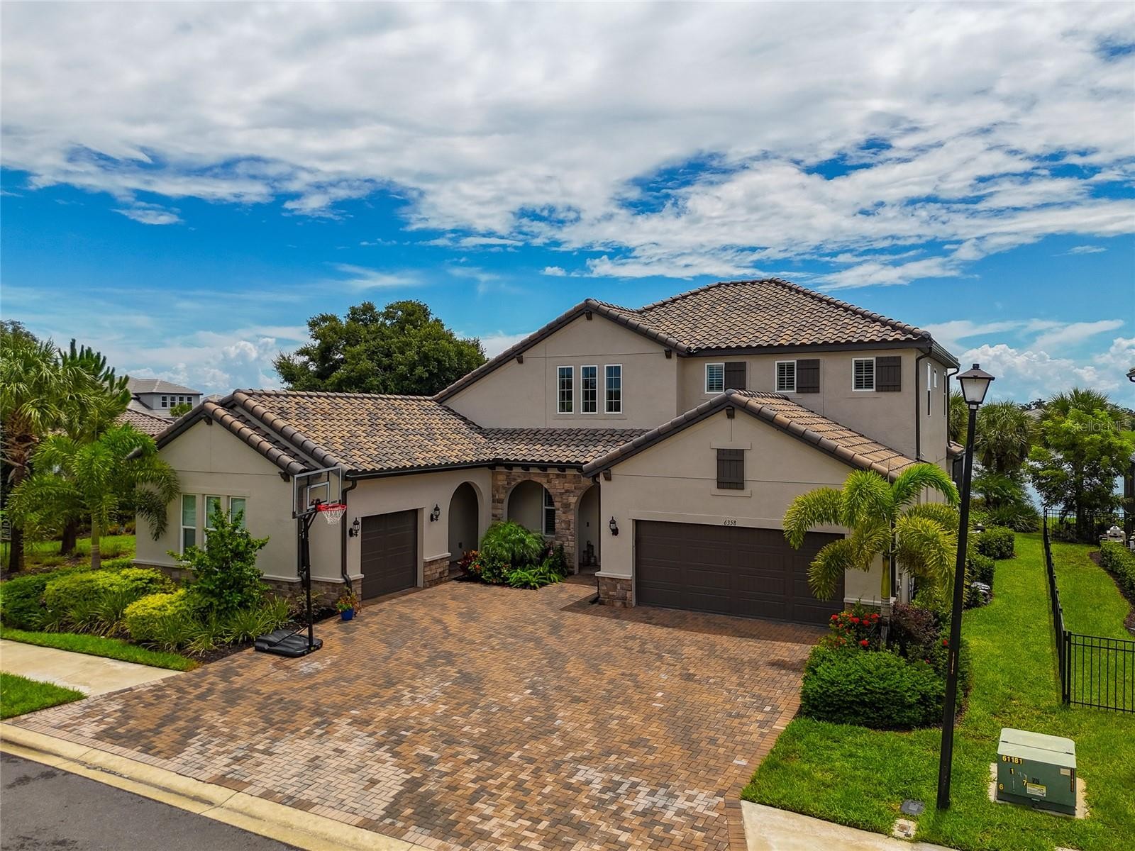 6358 Rivo Lakes Blvd Sarasota Florida 34241