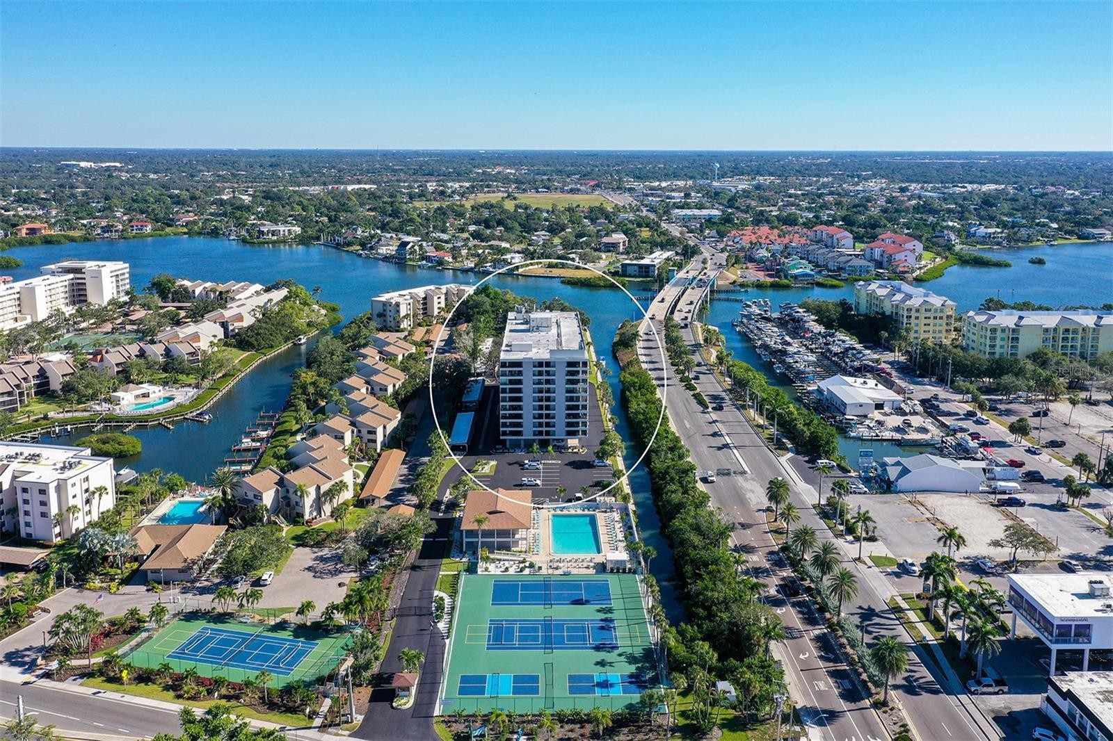 6415 MIDNIGHT PASS RD #505