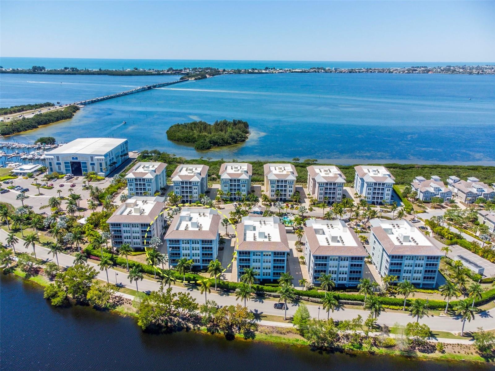 391 ARUBA CIR #203