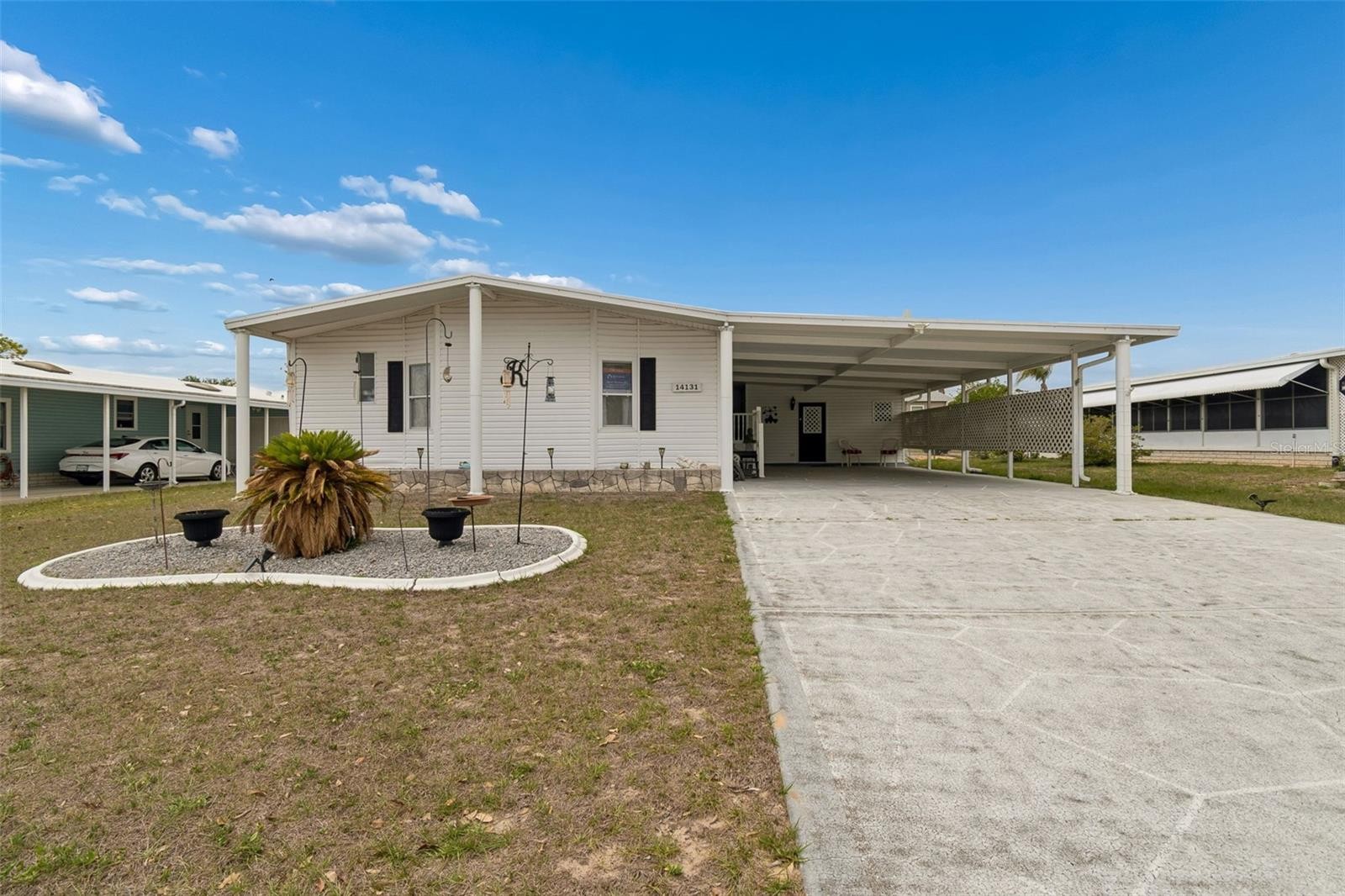 Lot 14 10TH AVE W