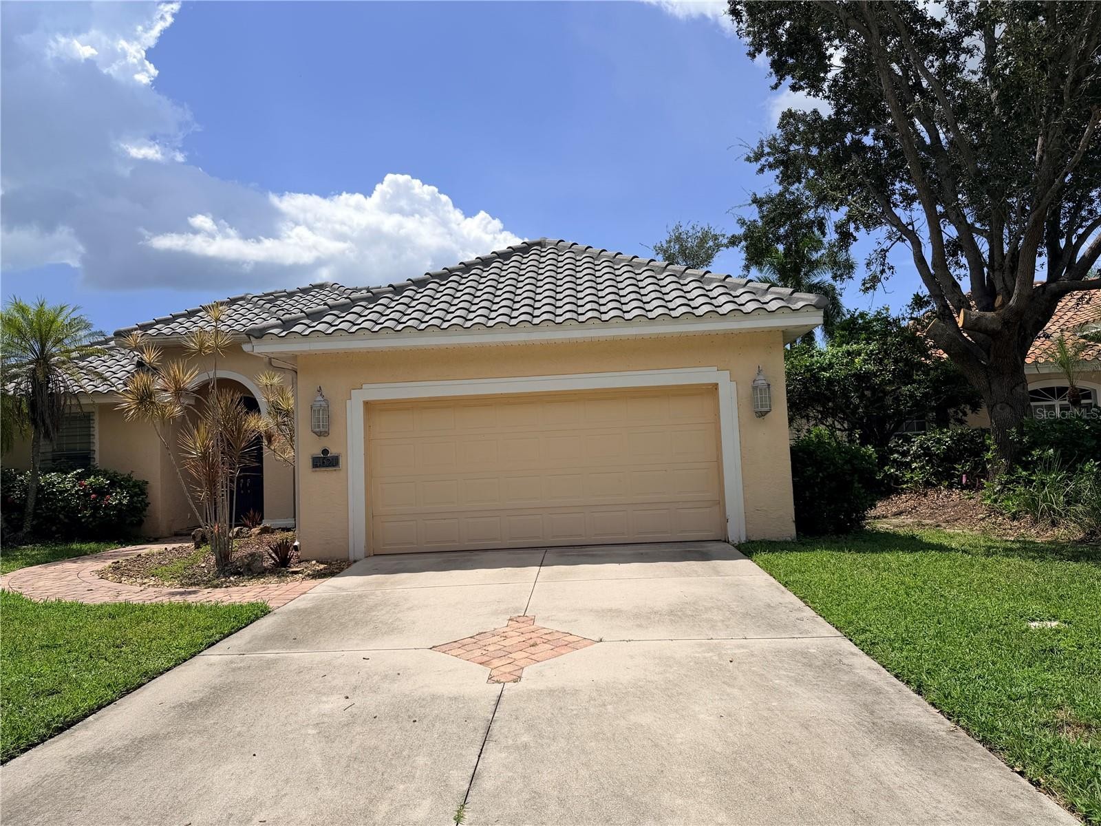 4621 SWEETMEADOW CIR