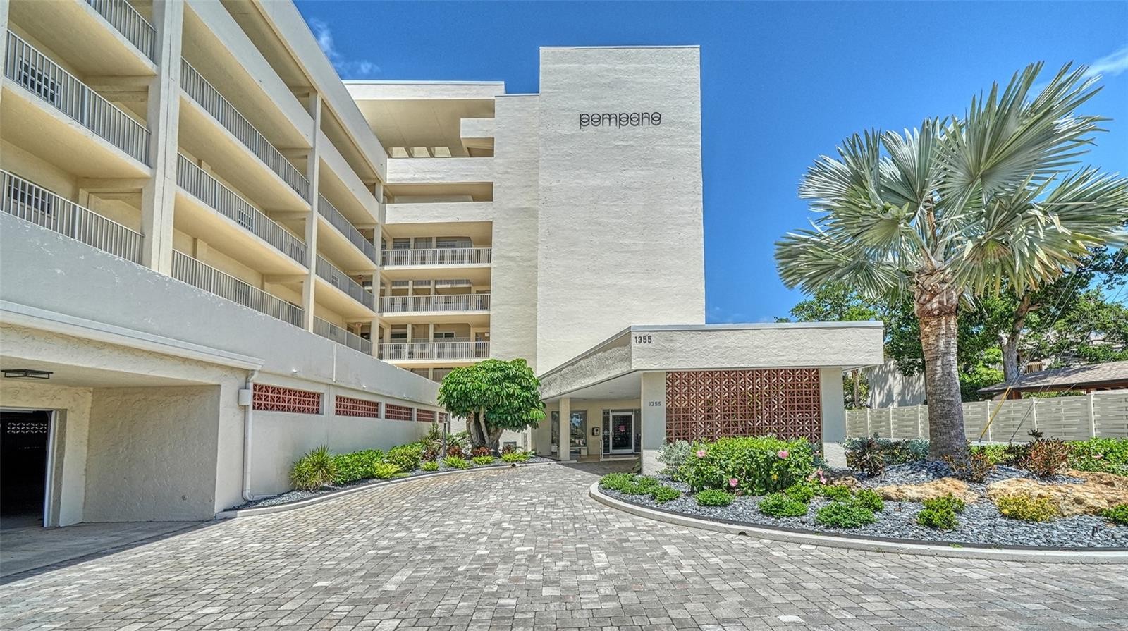 1355 S PORTOFINO DR #103