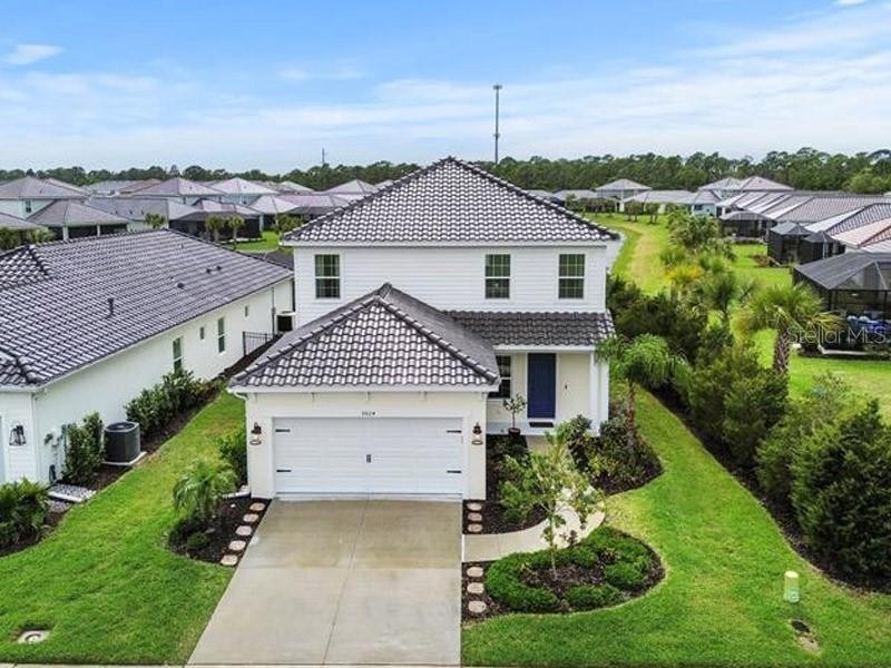 9924 CRYSTAL ISLE CIR