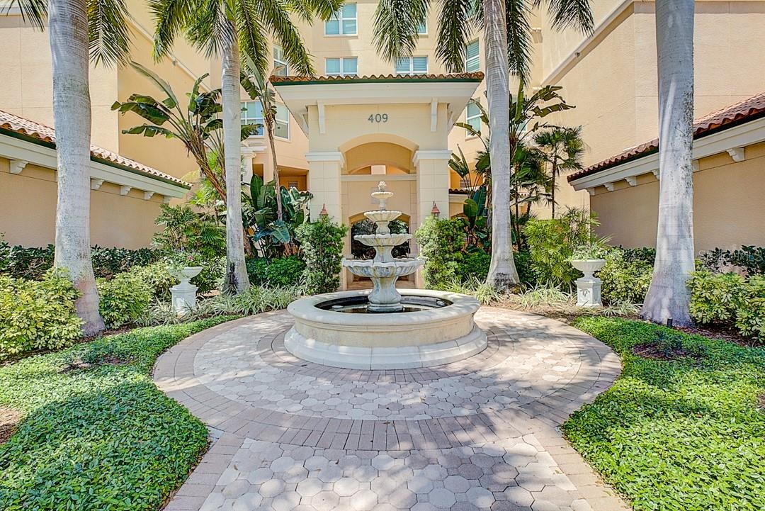 409 N POINT RD #803