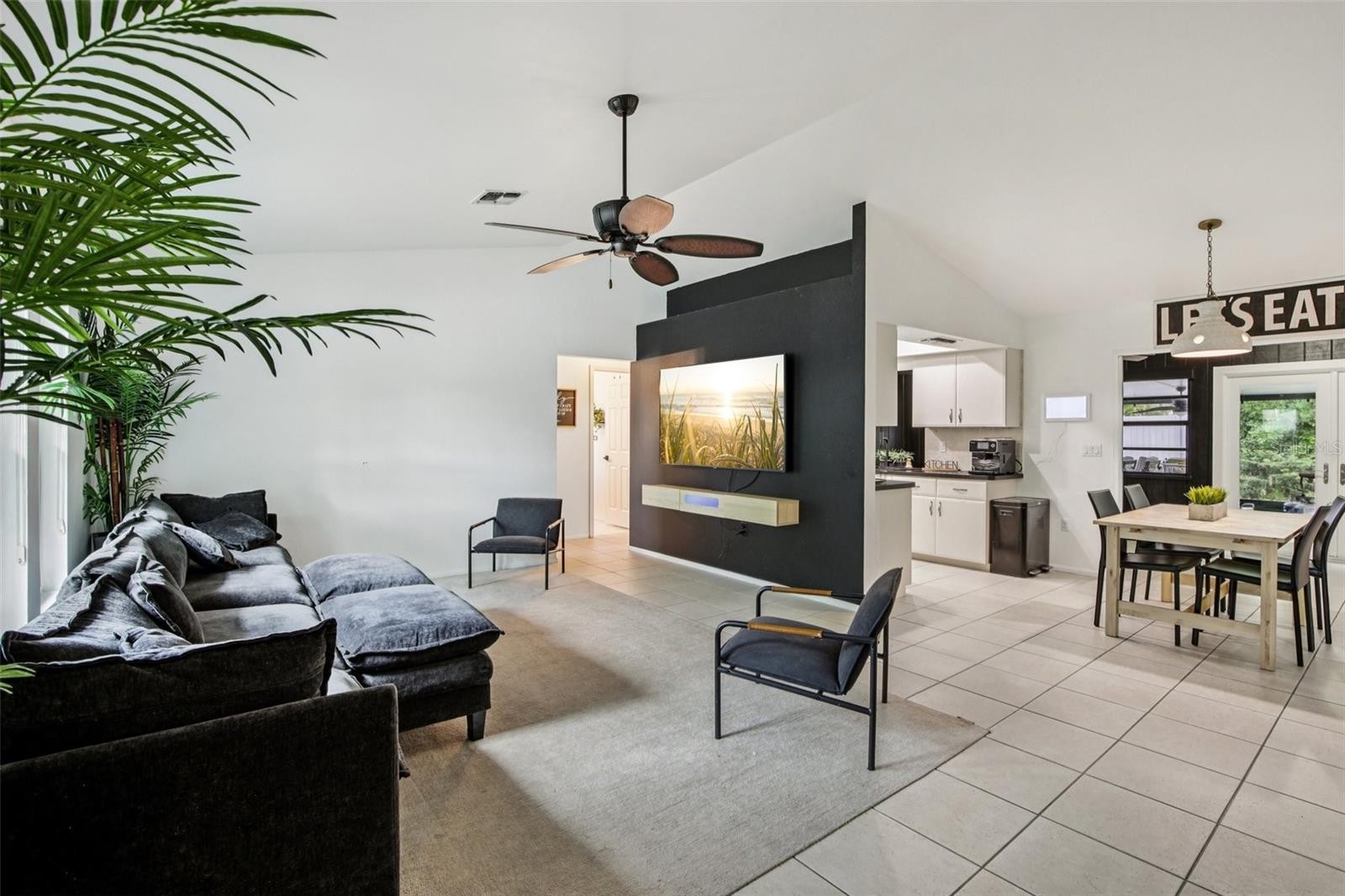 5753 COLONIAL OAKS BLVD